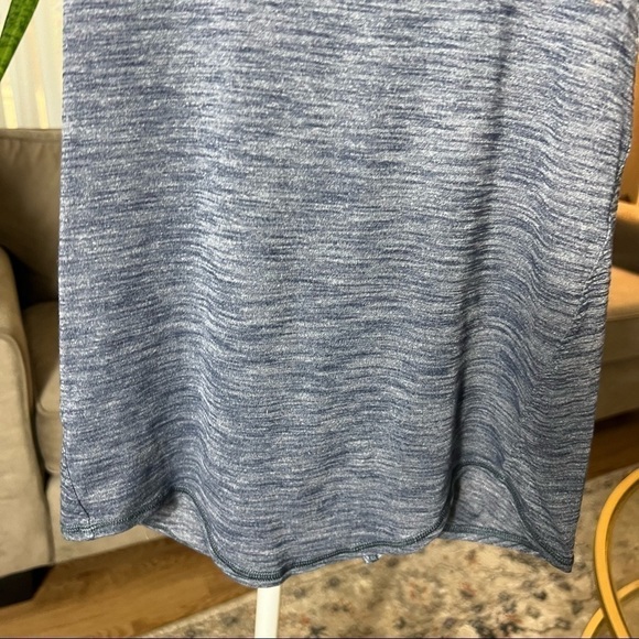 Lululemon Racerback Salute The Sun Loose Fit Tie Back Tank - Picture 4 of 7